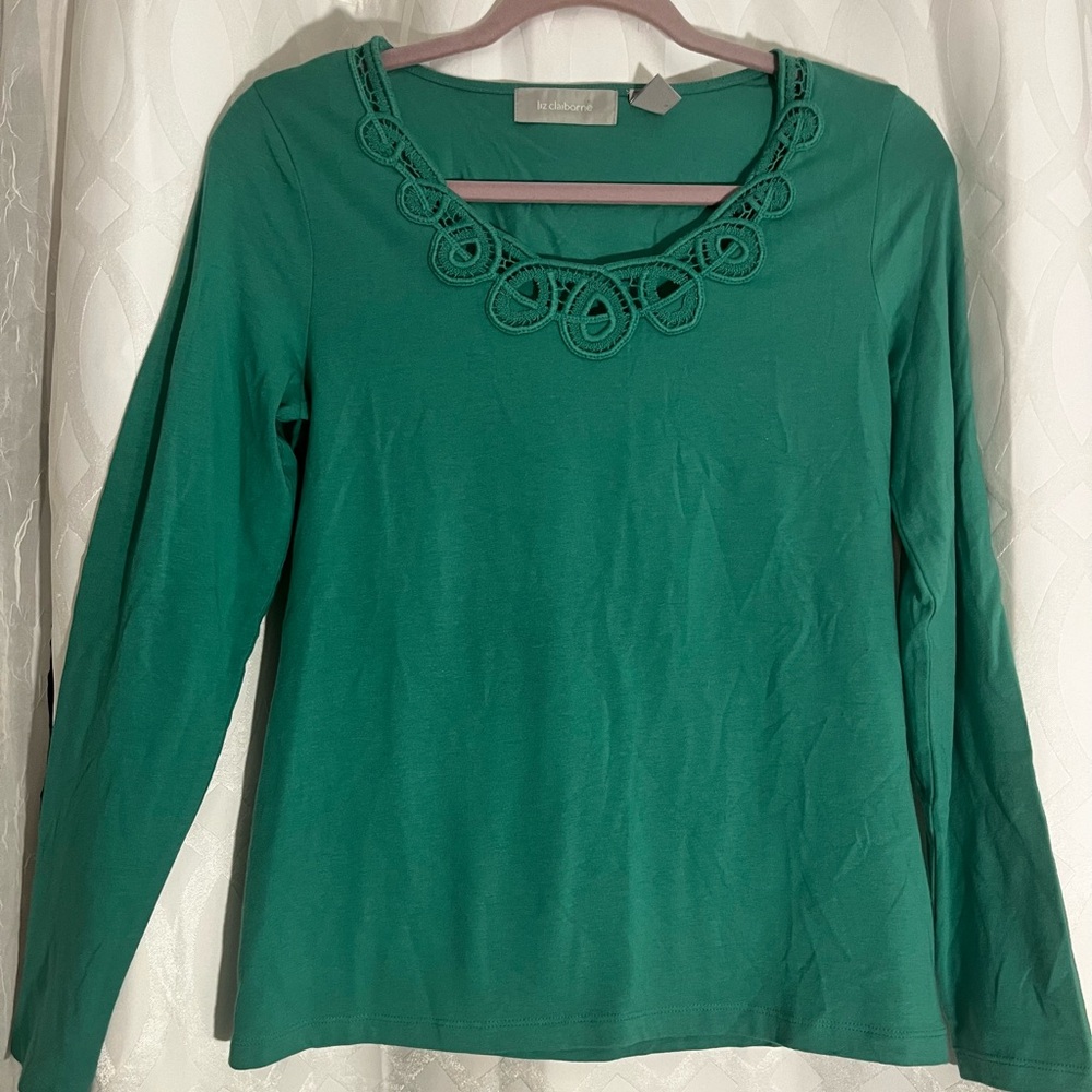 Liz Claiborne Career Top Women's Size M Green Keyhole Neck Long Sleeve